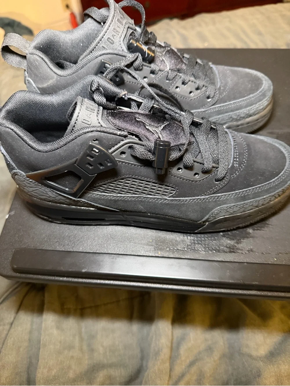 Jordan Boy’s All-Black Low-Top Sneakers